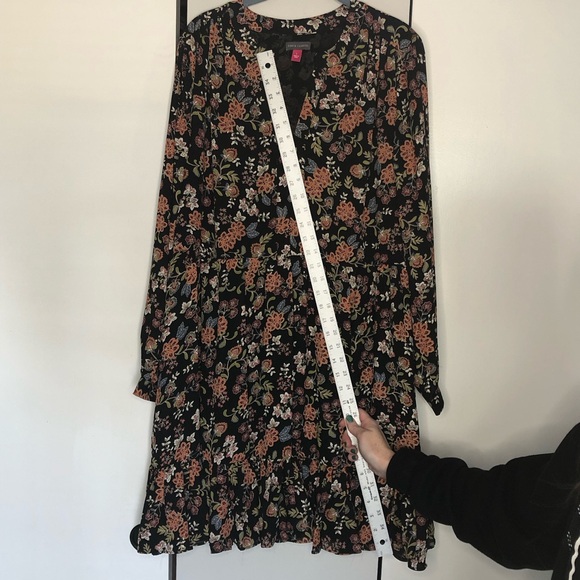 Vince Camuto Women's Floral Rich Black Off The Grid Peasant Mini Dress Size L - Picture 8 of 12